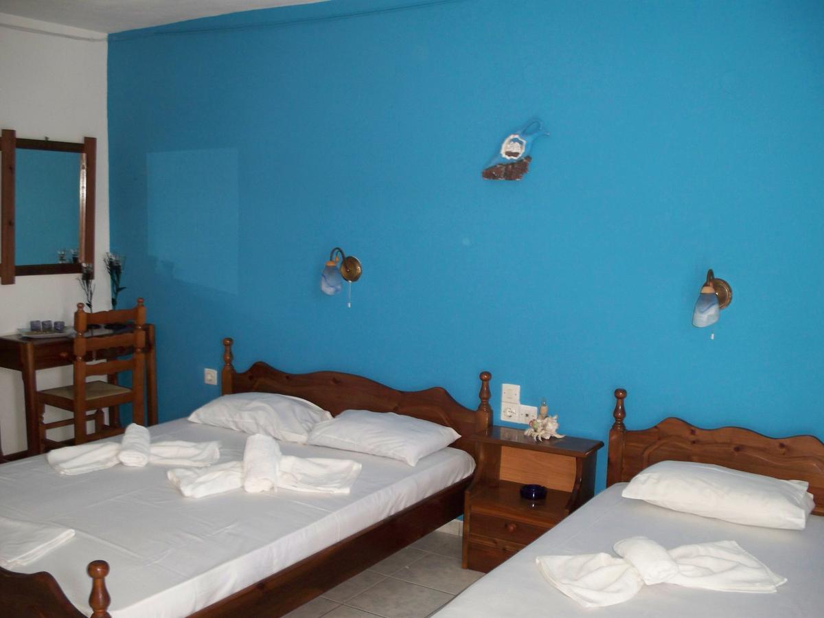 Pirgari Rooms Sikinos Alopronia Exterior photo