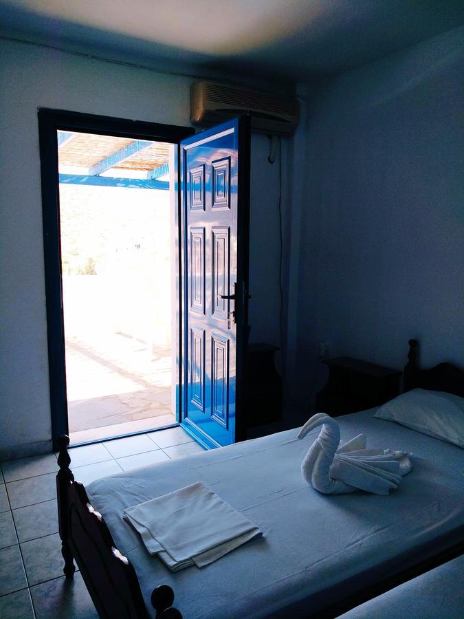 Pirgari Rooms Sikinos Alopronia Exterior photo