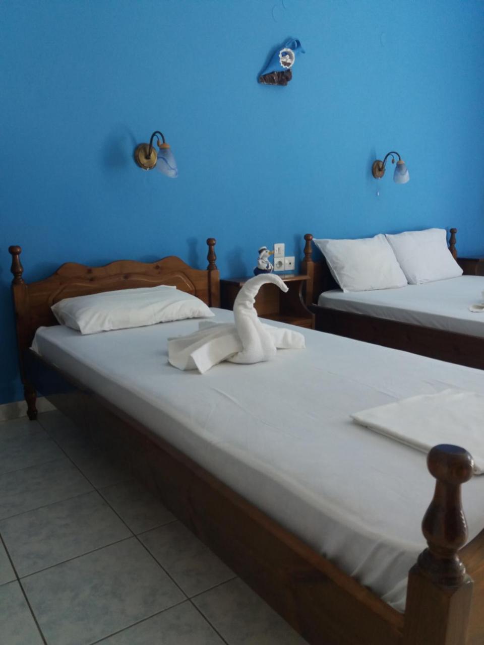 Pirgari Rooms Sikinos Alopronia Exterior photo